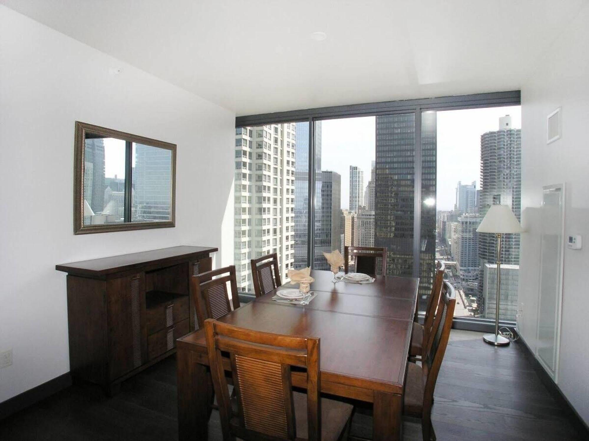 Bridgestreet At State And Grand Aparthotel Chicago Luaran gambar