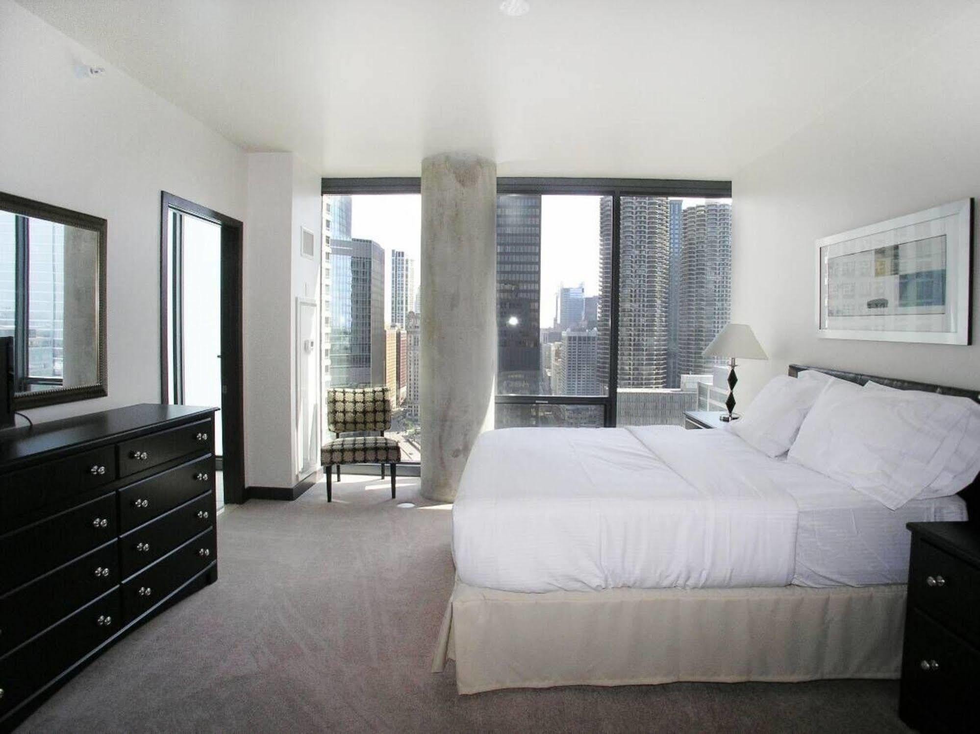 Bridgestreet At State And Grand Aparthotel Chicago Luaran gambar